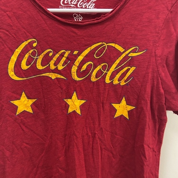 Coca Cola red tshirt women’s size medium - Picture 2 of 5